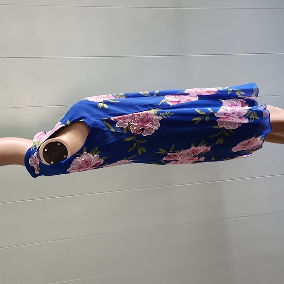 Signature by Robbie Bee Floral Dress - Picture 6 of 10